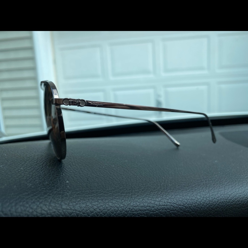 Men’s Salvatore Ferragamo sunglasses